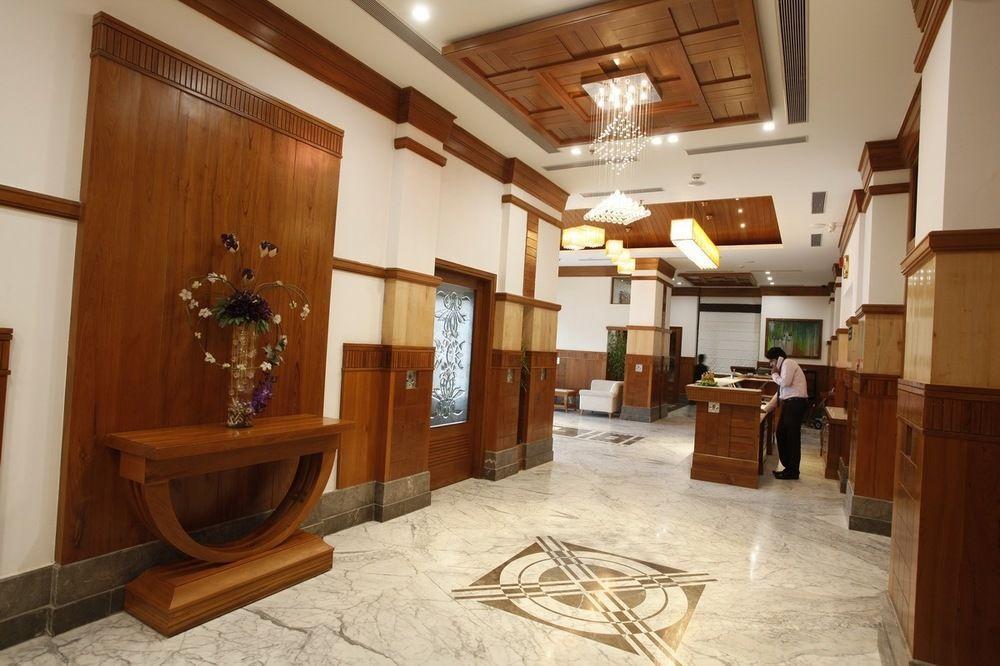 Hotel Saffron Leaf Dehradun Extérieur photo